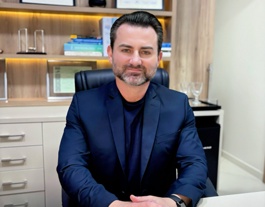 Dr. Leônidas Tavares Silveira